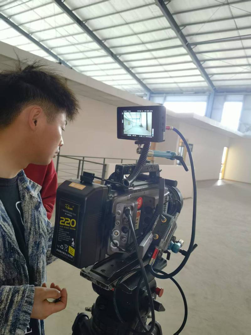 解锁成都广告片拍摄：以创意镜头，解锁品牌商业价值新高度